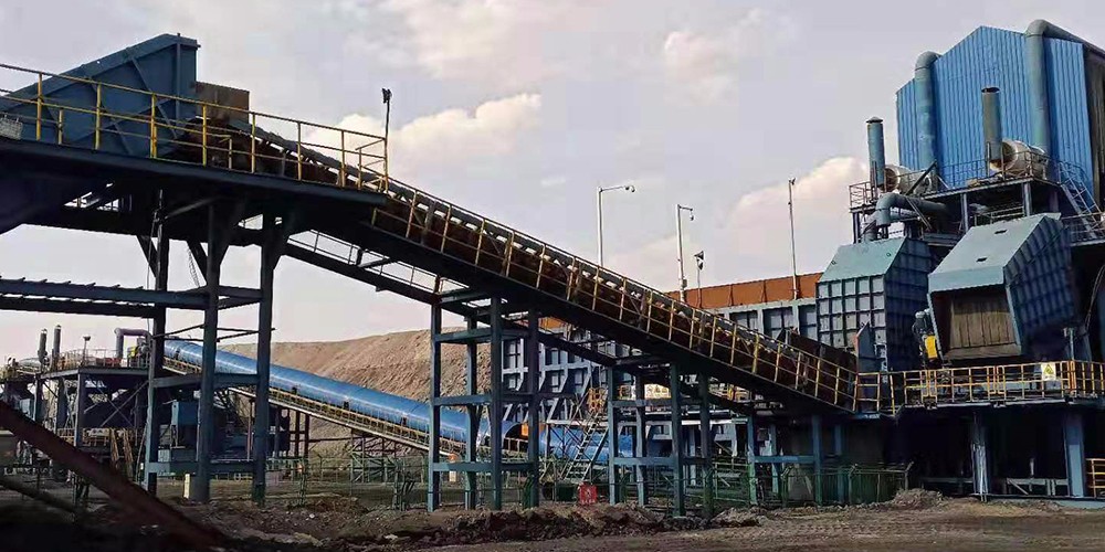 低溫來襲，移動破碎站廠家教你如何保養(yǎng)破碎設(shè)備